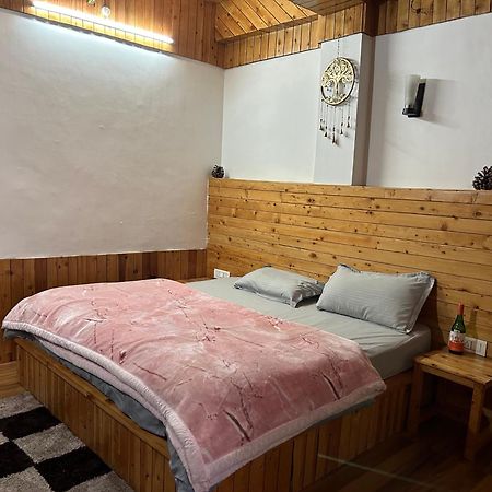 The Himalayan Sukoon Villa Near Jibhi Banjār Екстериор снимка