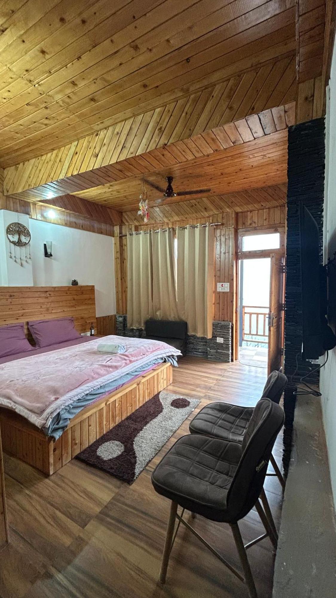 The Himalayan Sukoon Villa Near Jibhi Banjār Екстериор снимка