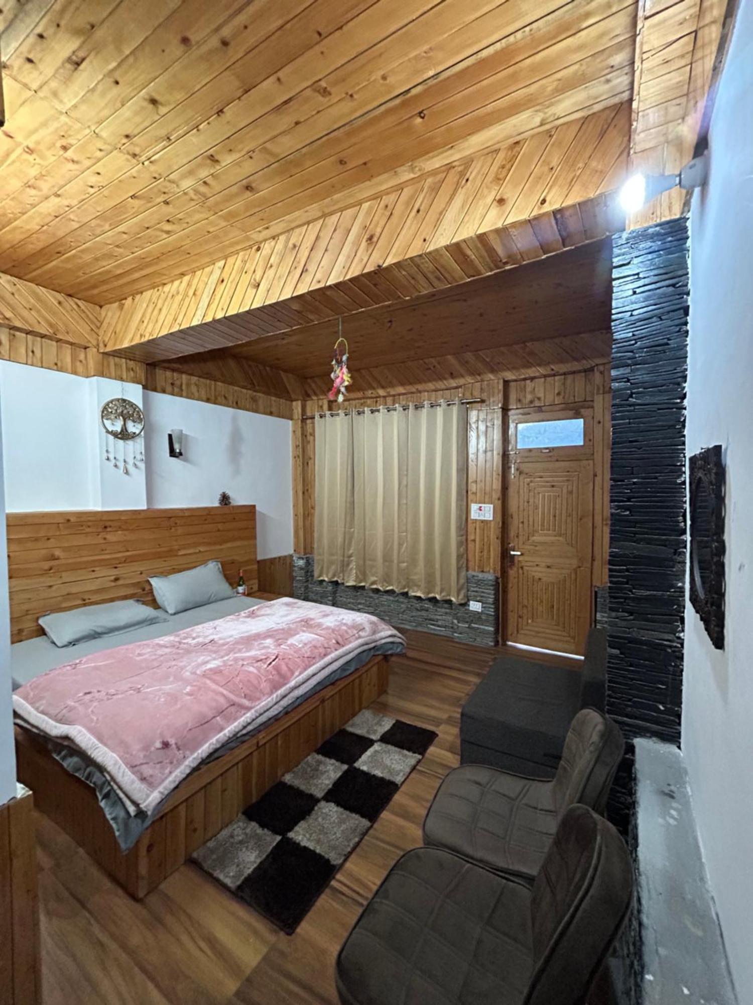 The Himalayan Sukoon Villa Near Jibhi Banjār Екстериор снимка